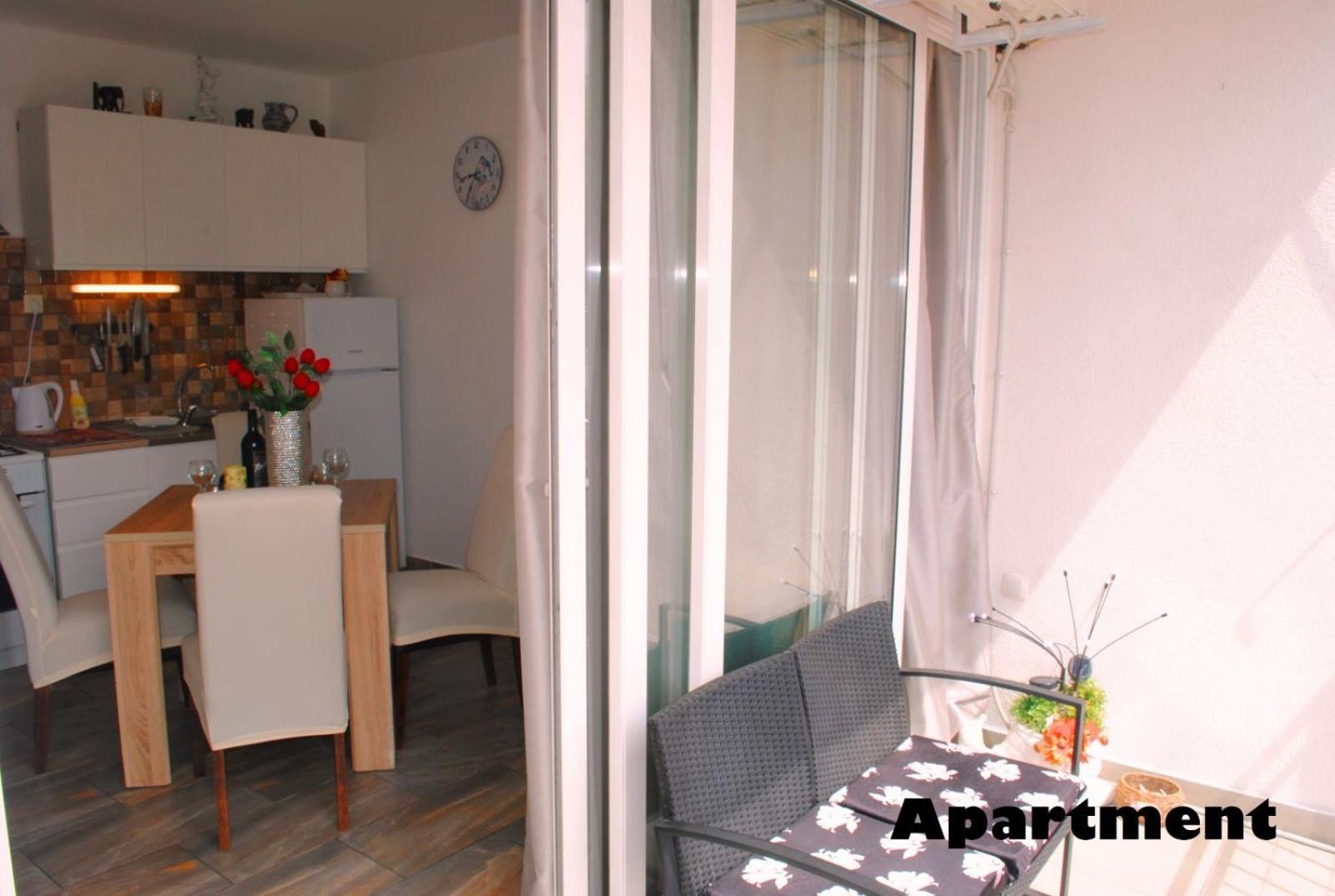 Sunshower Apartment And Studio スプリト エクステリア 写真